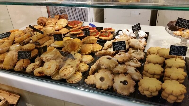 Etal d'une boulangerie (Panaderia) de Mahon