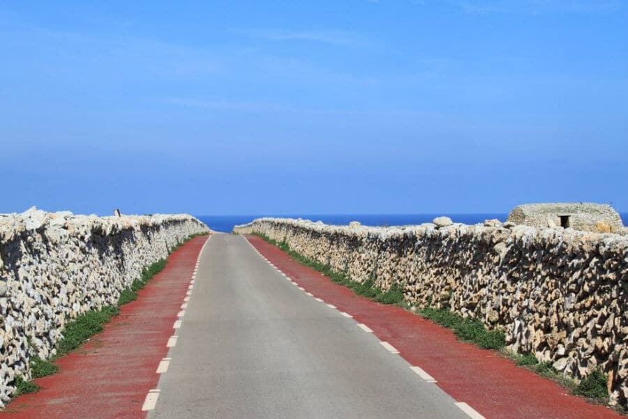 Punta Nati , une escapade seulement accessible en voiture.