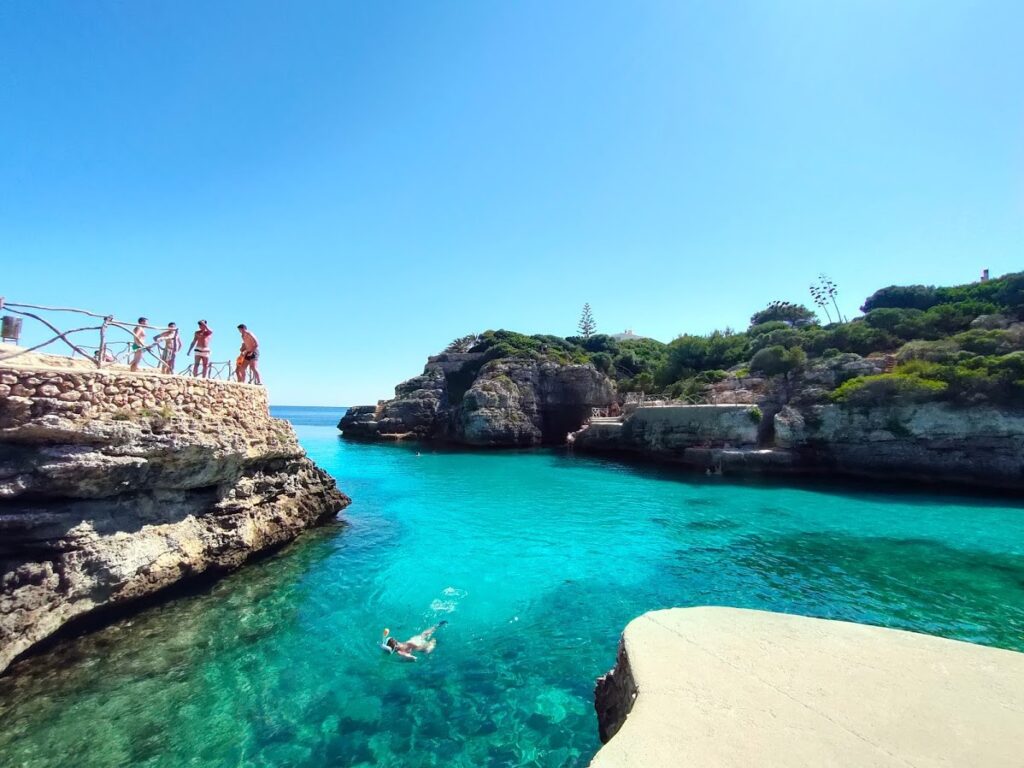 Snorkeling à Calan Brut - Minorque