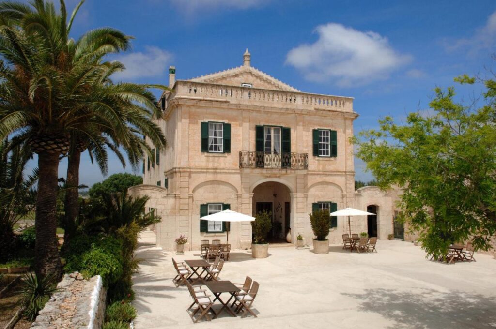 Alcaufar Vell, un hotel rural historique à Sant Lluis