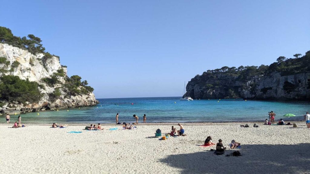 Cala Macarella, la pluus belle crique du cami de Cavalls