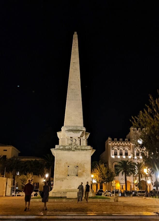 Plaza Es Born Ciutadella